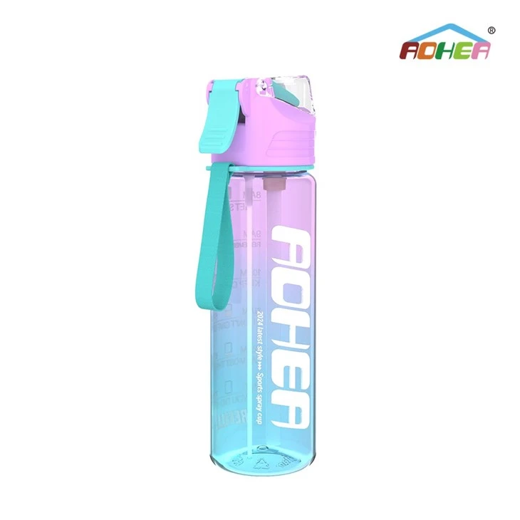 Plastic Kettle With Straw
